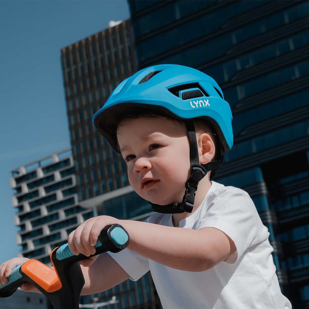 619010.BLU LYNX Cycling helmet Kidz (S) 48-52 cm