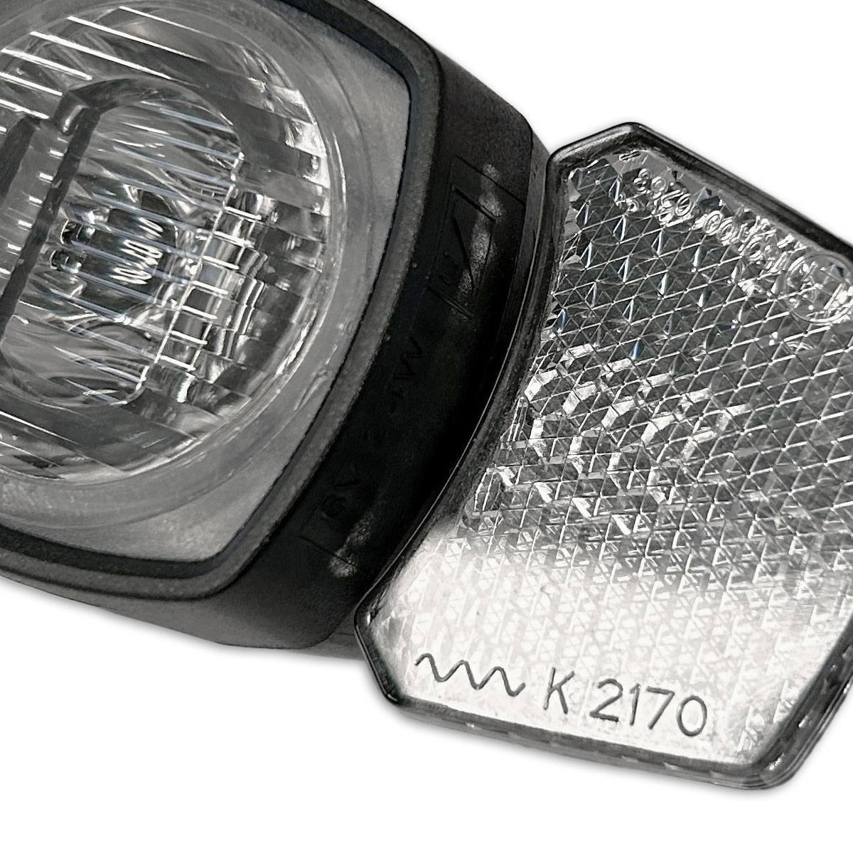 430380.E LYNX Phare avant E-bike Elite 60 Lux OEM 52 x 39 x 38 mm